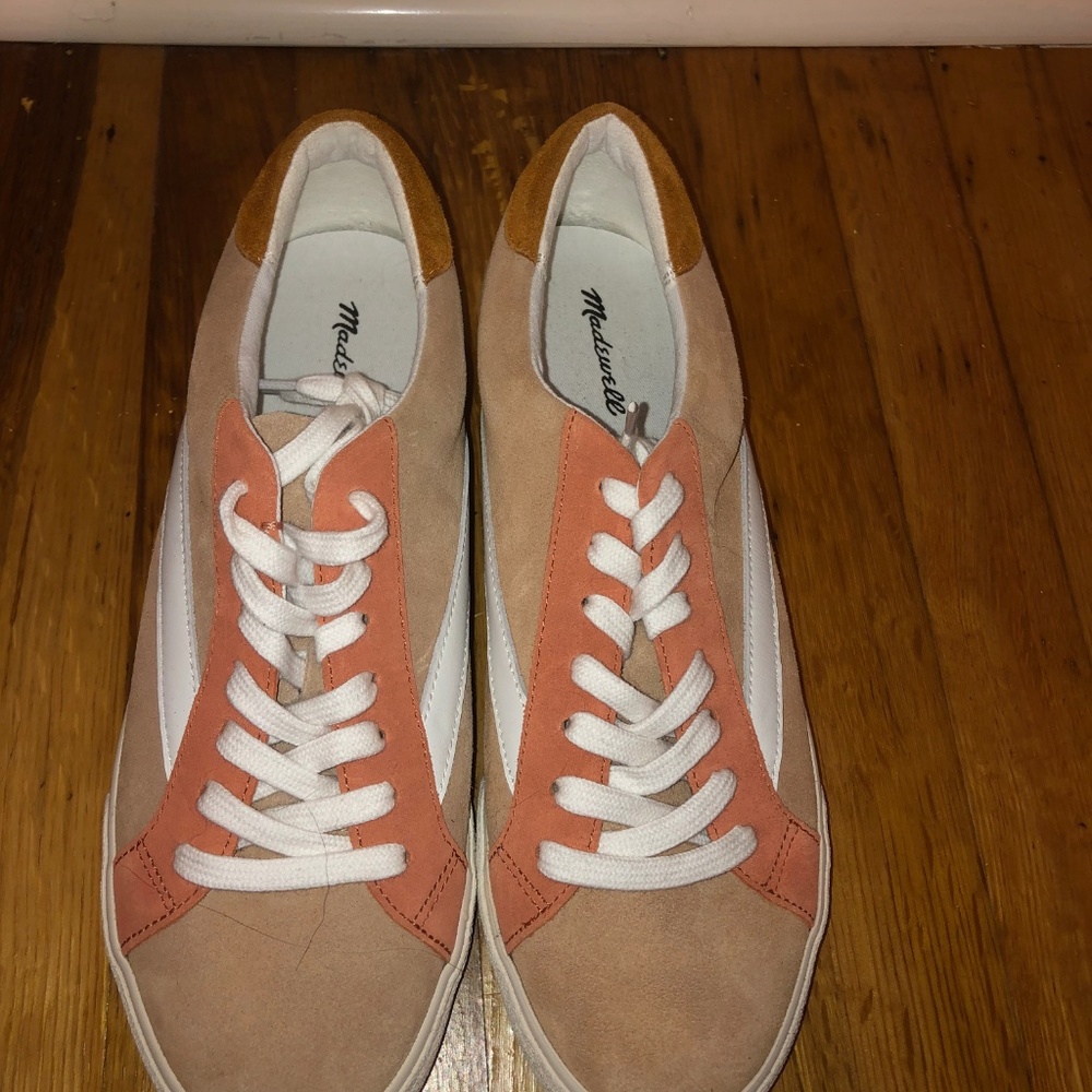 Low-Top Sneakers in Colorblock Suede - Picture 2 of 5